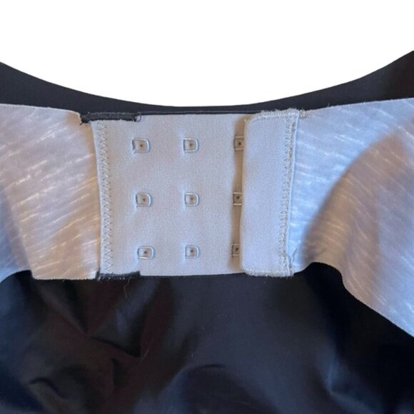 Knix Padded Evolution Bra Reversible Size 6 Gray/Black/Blue Straps - Picture 7 of 10